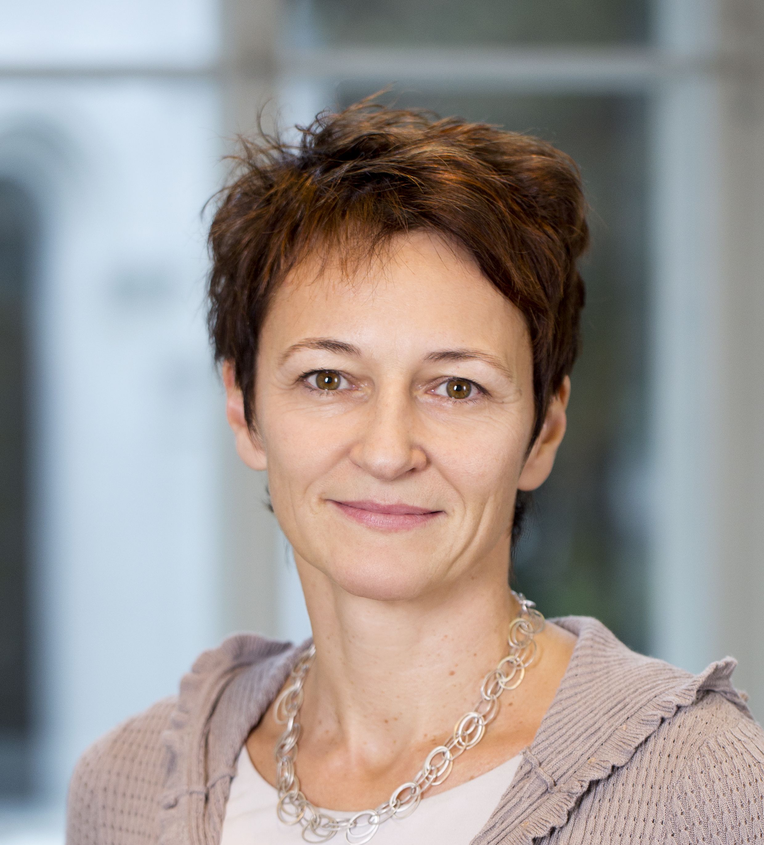 Ao. Prof. Isabella Ellinger